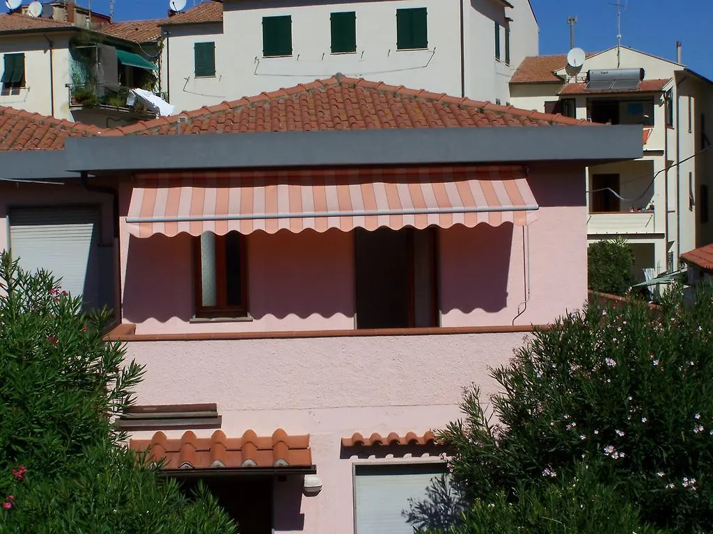 Appartamenti Camelia E Gabry - Zona Mare Con Posti Auto E Terrazze Marina di Campo 0*,